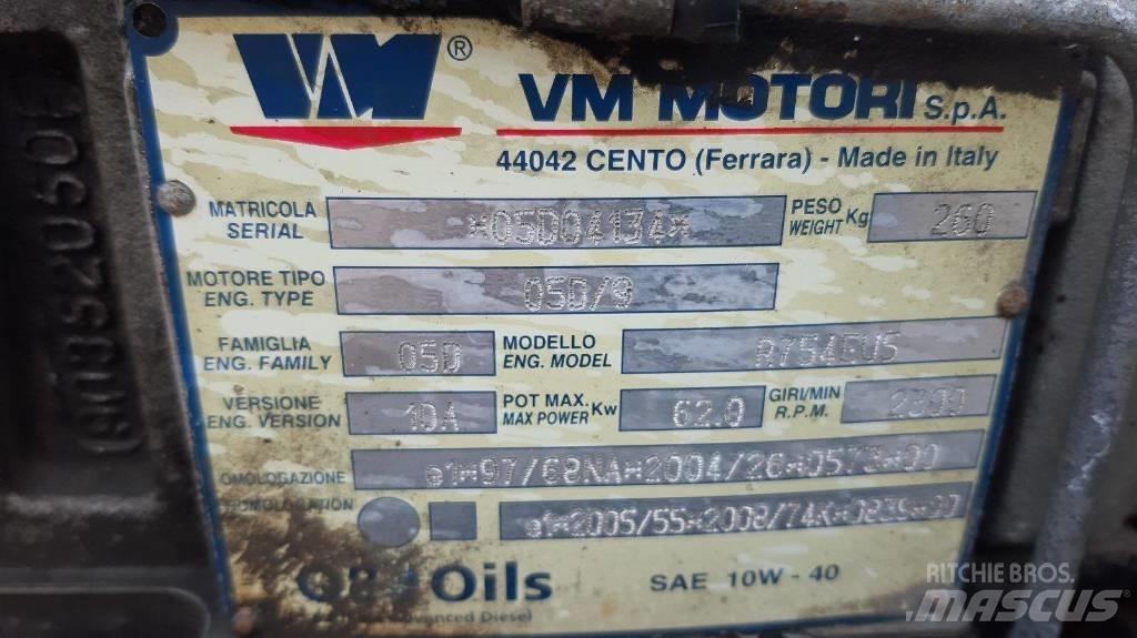 VM R754EU5 80 HP Motoren