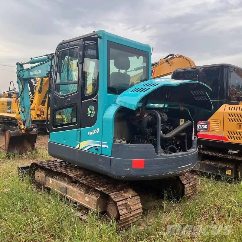 Sunward SWE 60E Rupsgraafmachines