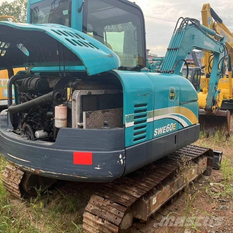 Sunward SWE 60E Rupsgraafmachines