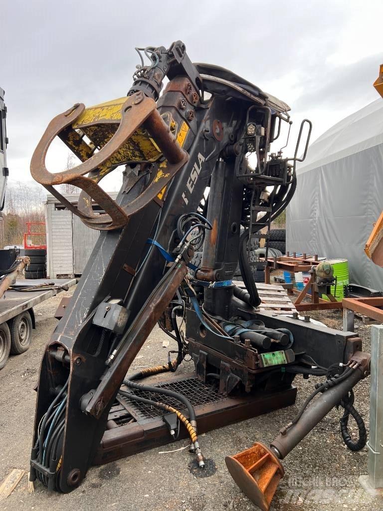 Kesla 2110ZT Houtkranen