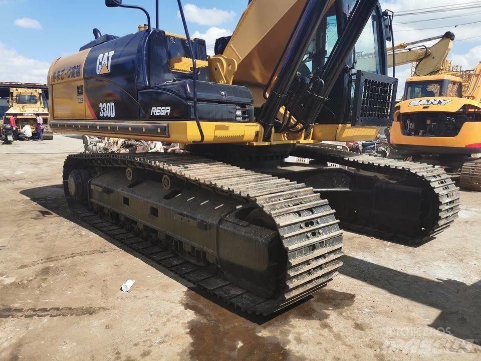CAT 330 D L Rupsgraafmachines