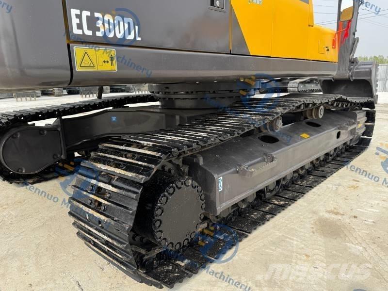 Volvo EC 300 D L Rupsgraafmachines