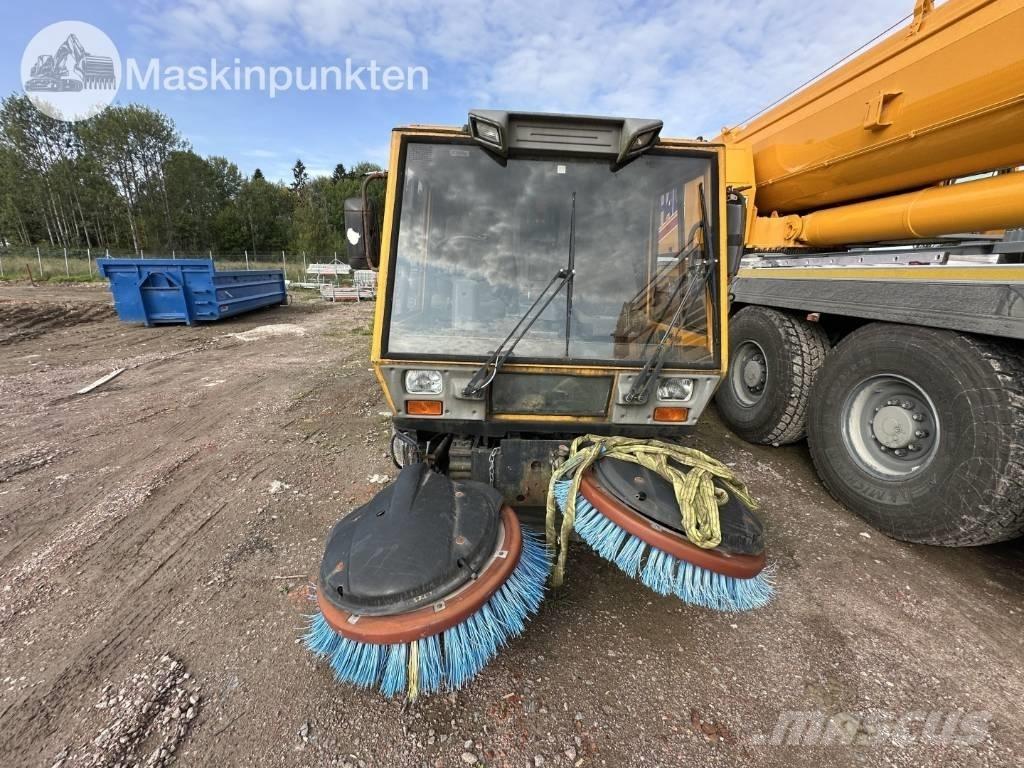 Schmidt Sopmaskin Veegmachines