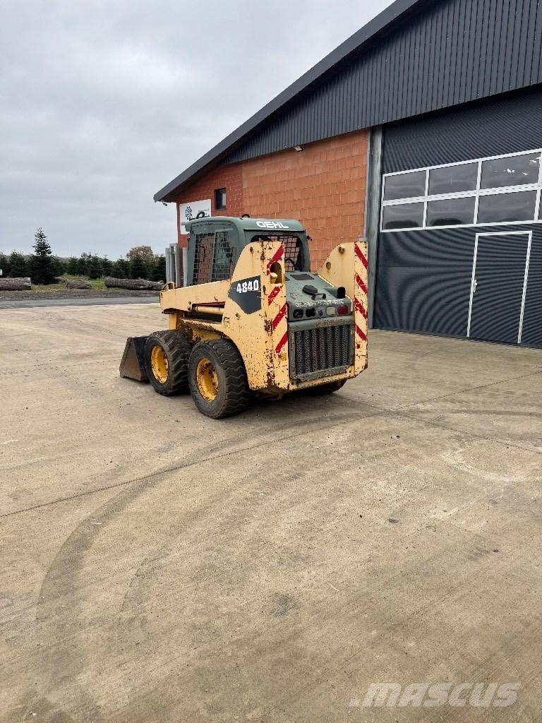 Gehl 4840 Schrankladers