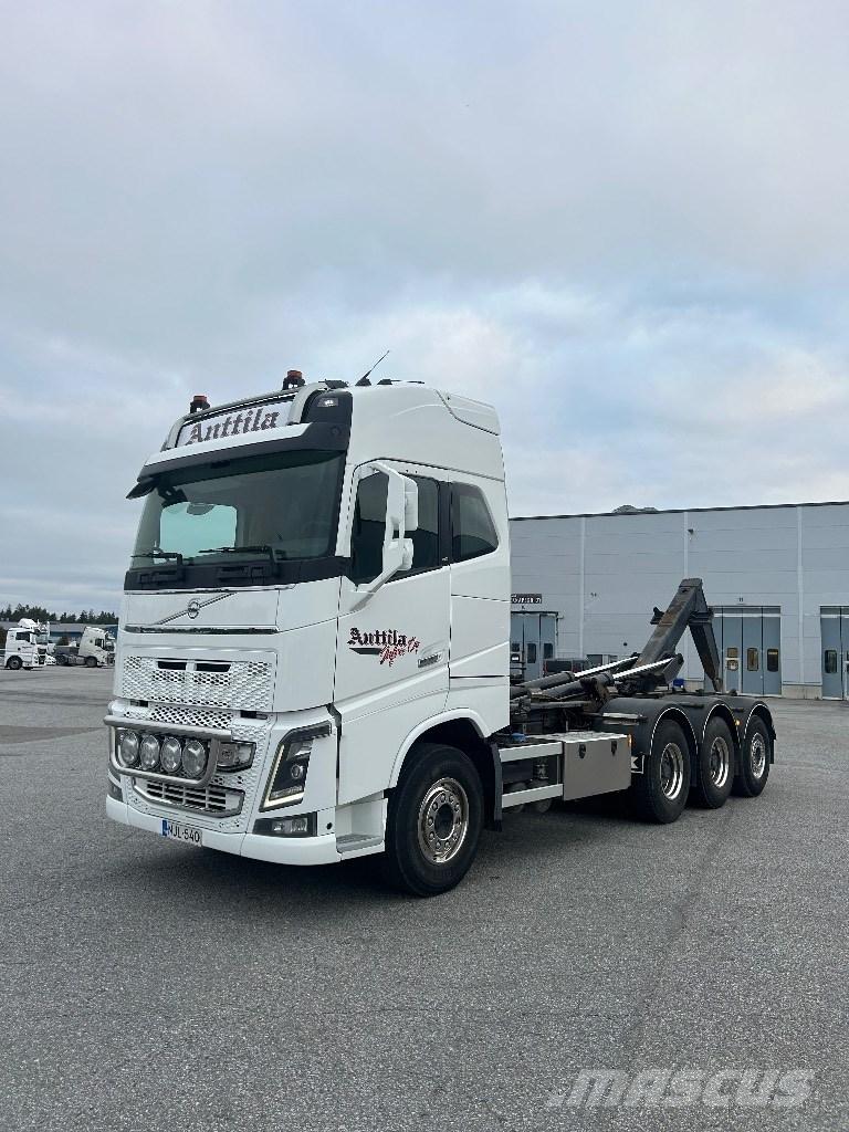 Volvo FH16 650 Euro6 Vrachtwagen met containersysteem