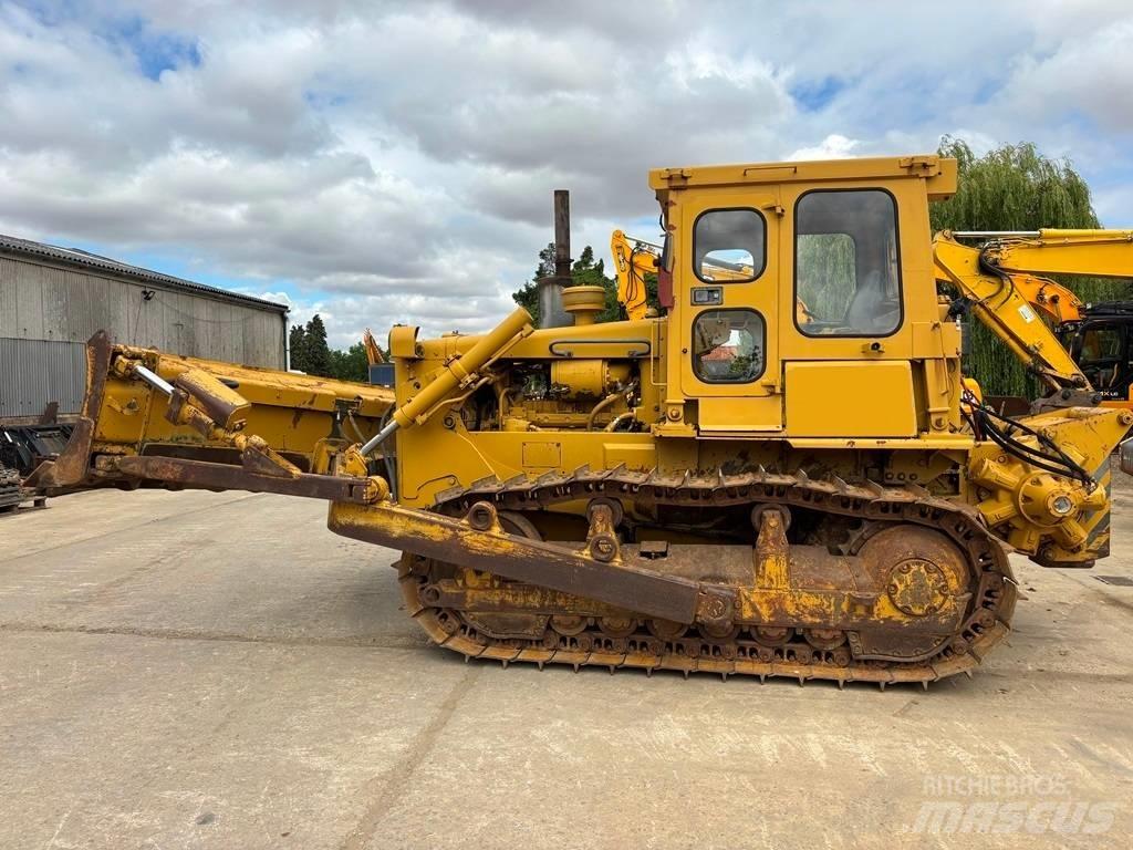 CAT D 6 D Rupsdozers