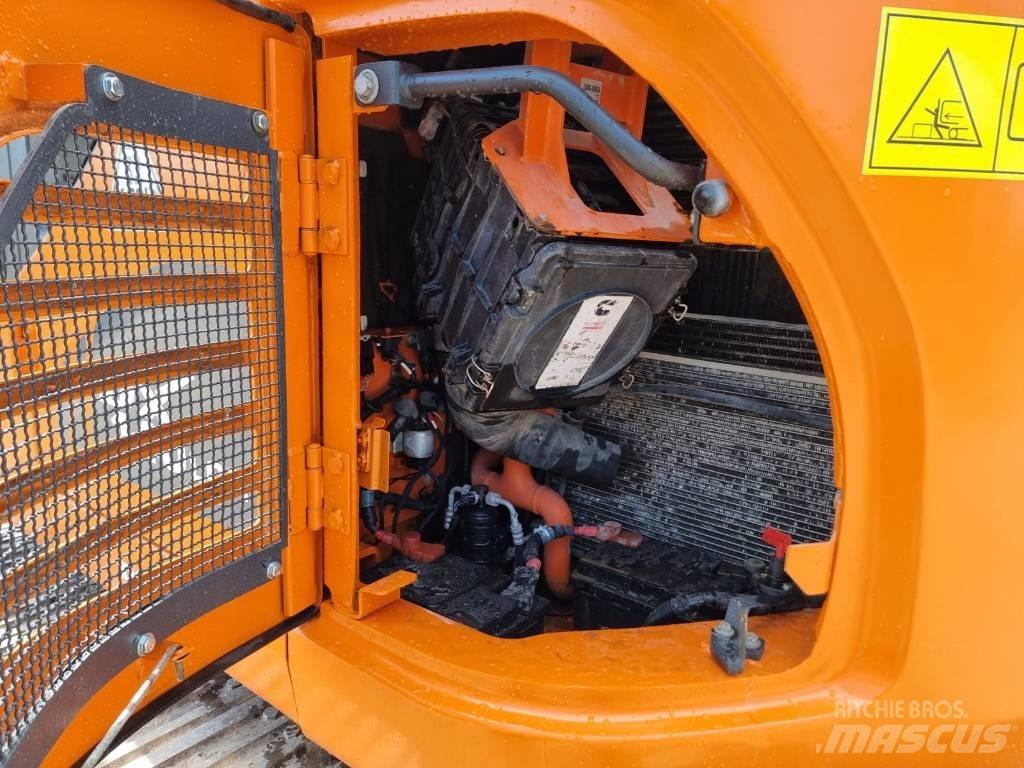 Doosan DX 140 LC-3 Rupsgraafmachines