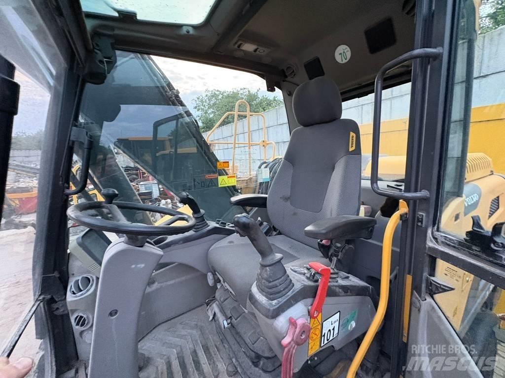Volvo EW 160 D Wielgraafmachines