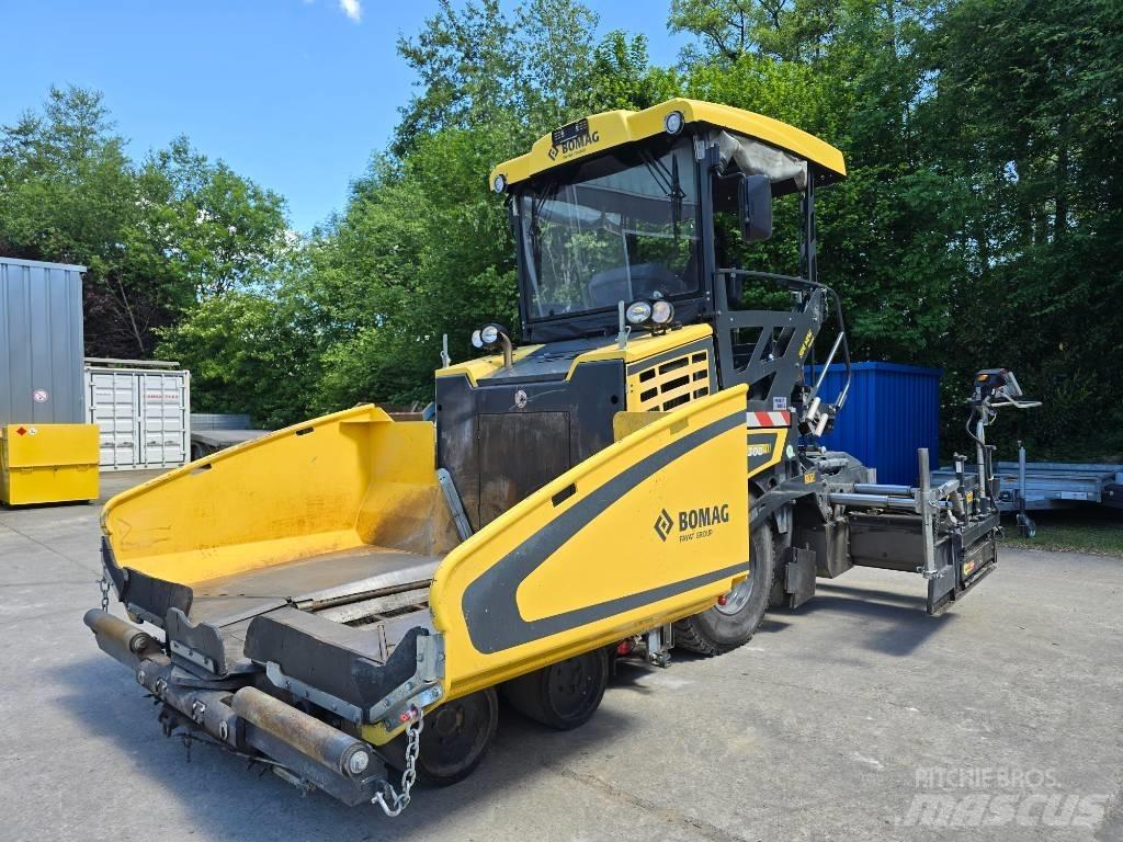 Bomag BF 300 P-2 Asfaltafwerkmachines