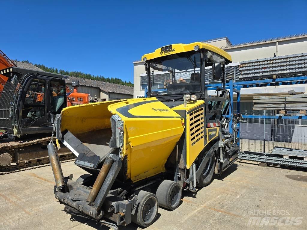 Bomag BF 300 P-2 Asfaltafwerkmachines