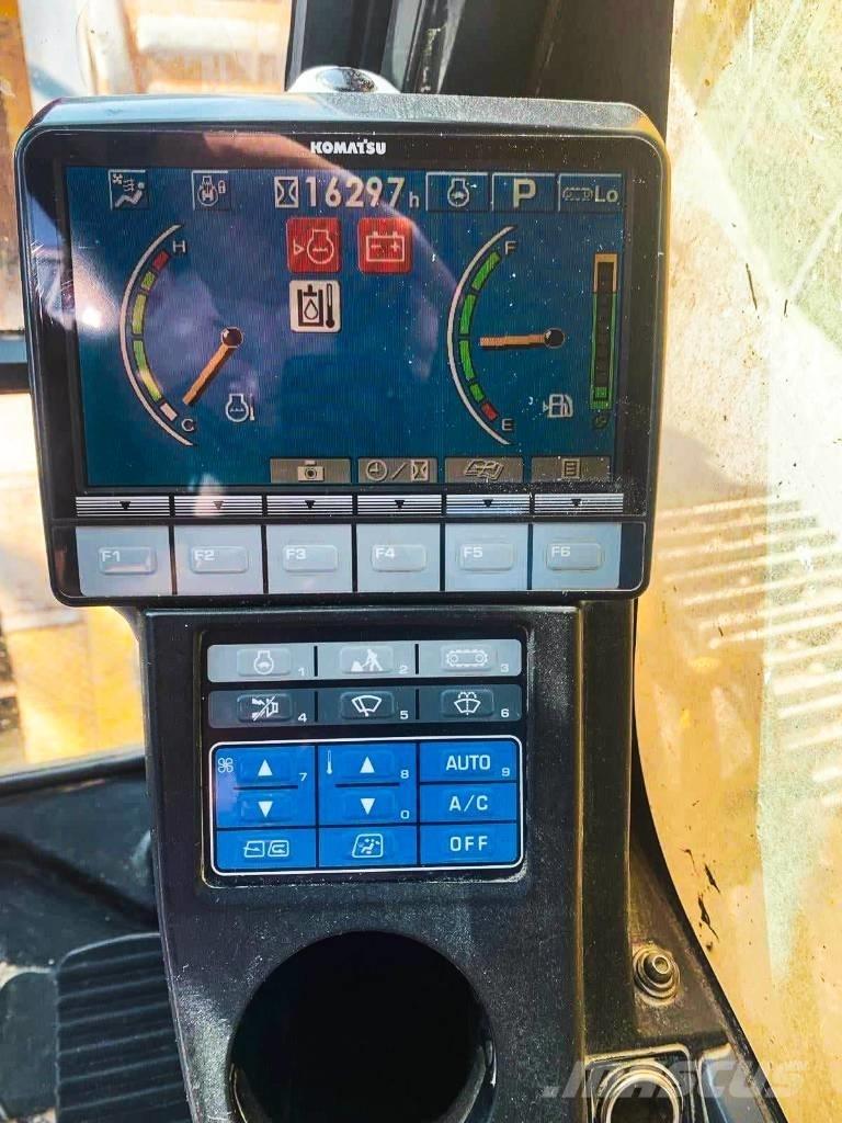 Komatsu PC 230 NHD Rupsgraafmachines
