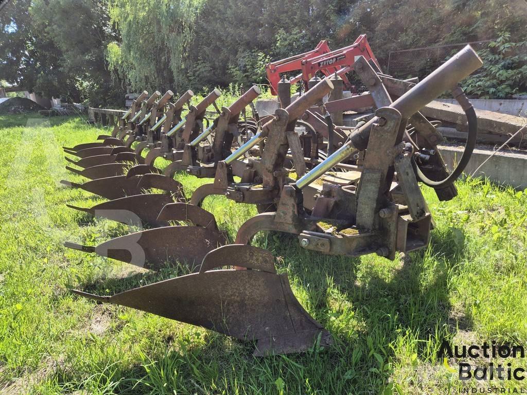  Onbekend Plow Wentelploegen