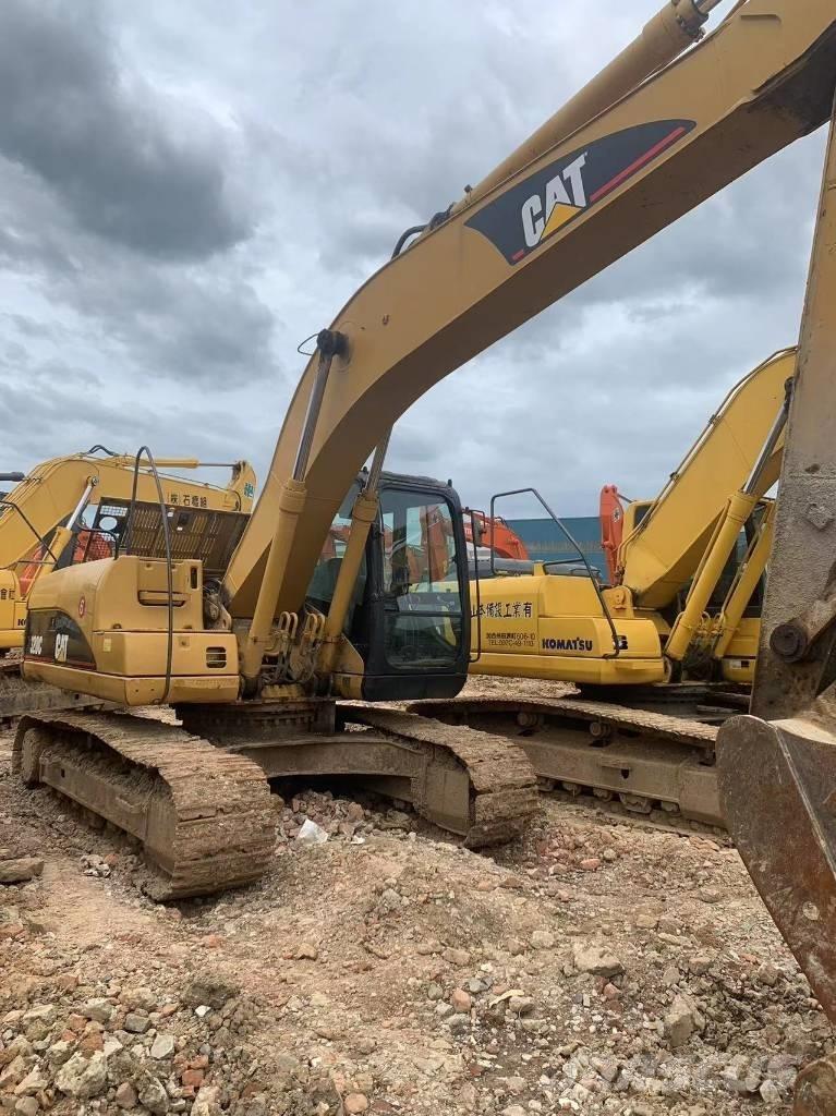 CAT 320 C Rupsgraafmachines