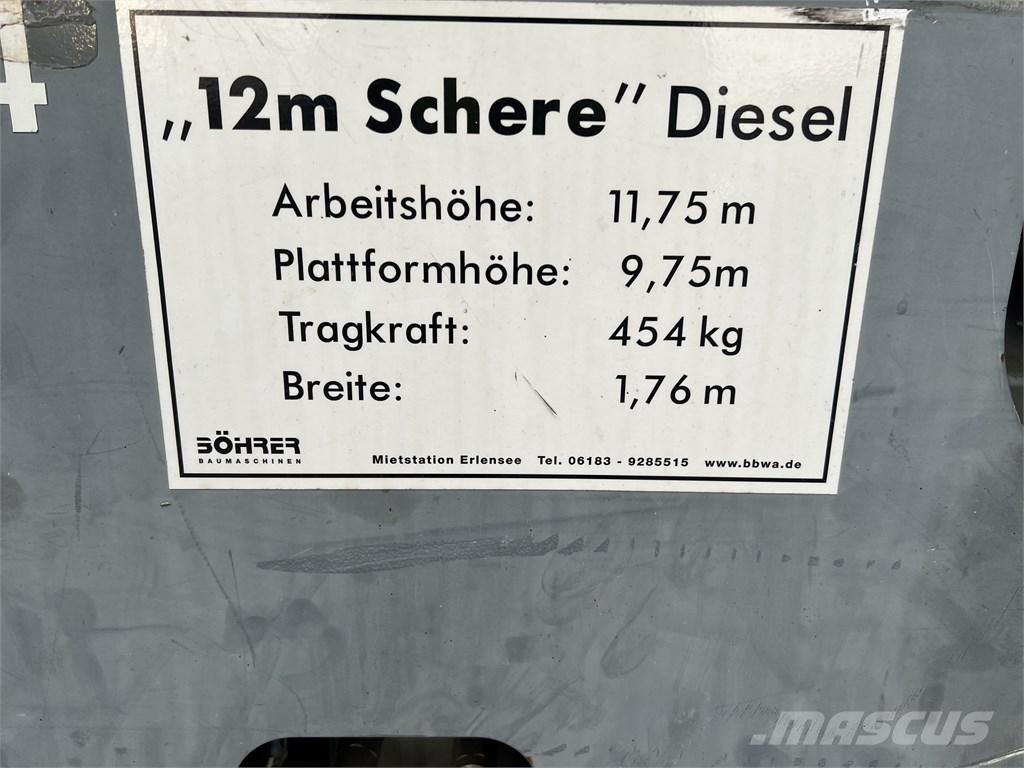 SkyJack SJ 6832 RT Schaarhoogwerkers