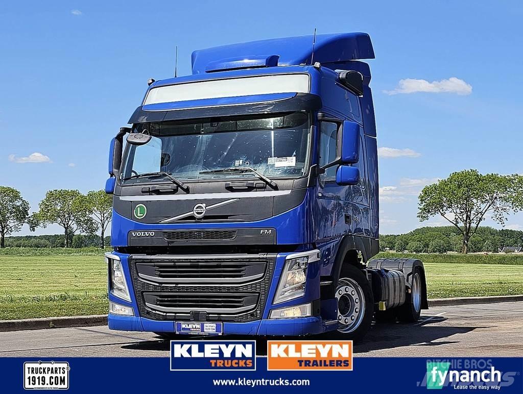 Volvo FM 330 Trekkers