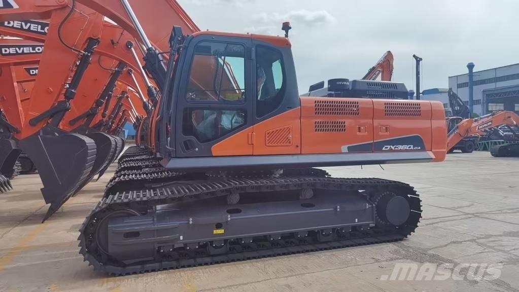 Develon DX 360LCA-7B Rupsgraafmachines