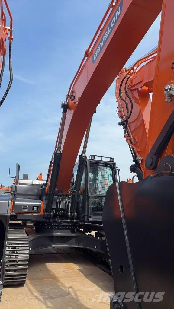 Develon DX 360LCA-7B Rupsgraafmachines