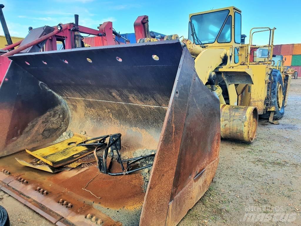 CAT 988 F II Wielladers