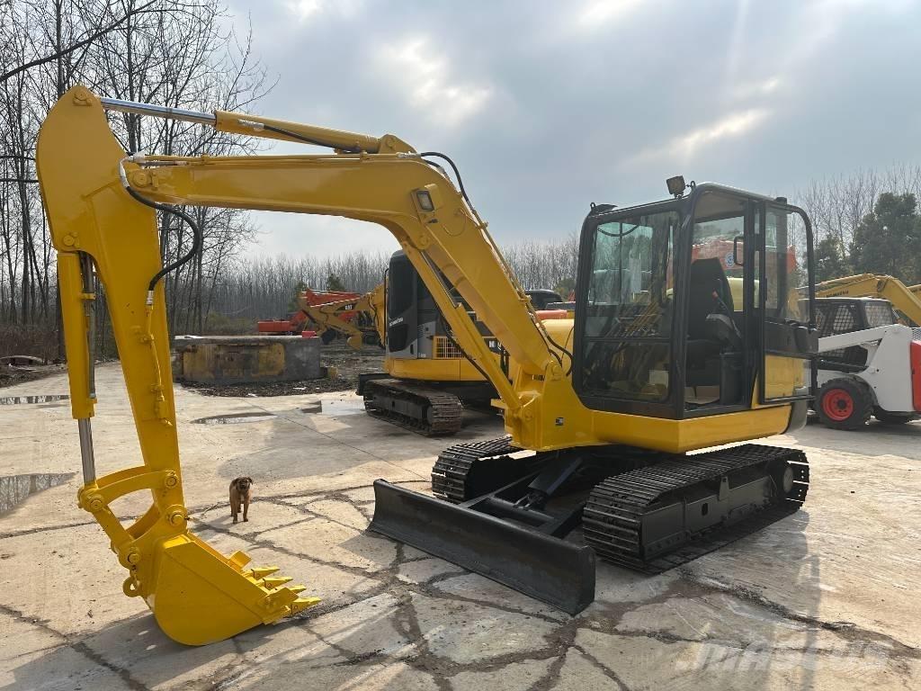 Komatsu PC56-7 Rupsgraafmachines