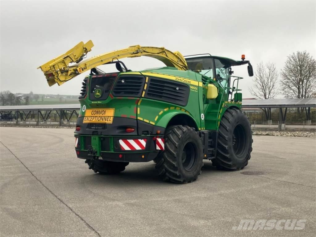 John Deere 9800i Zelfrijdende veldhakselaars