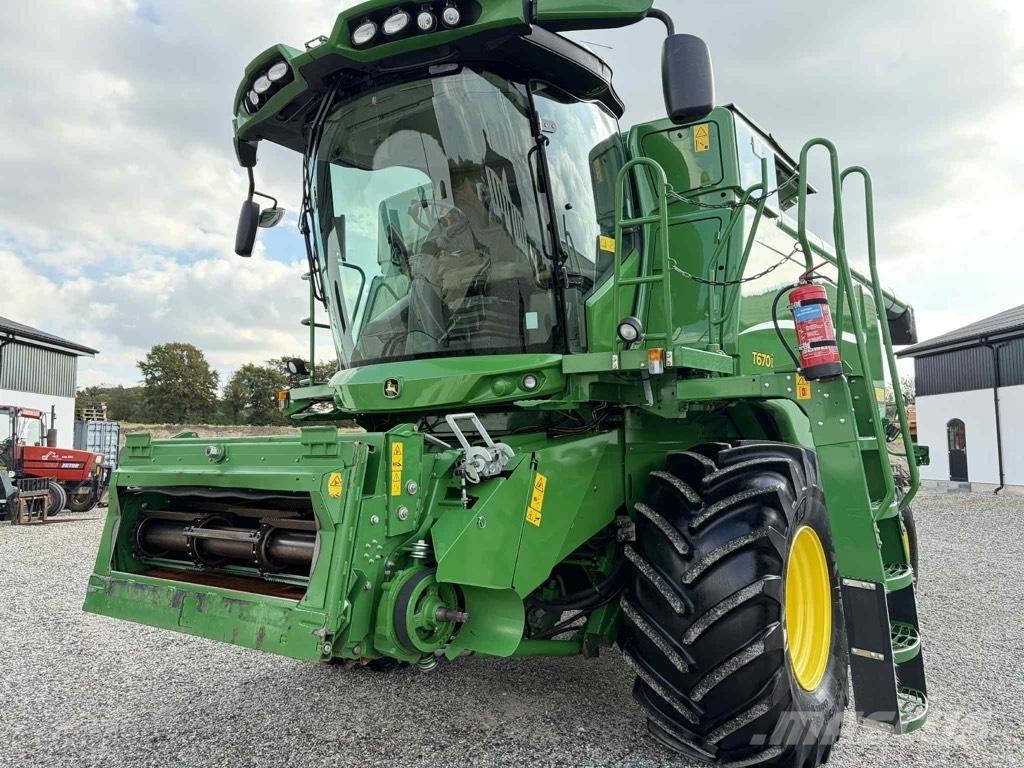 John Deere T 670 i Maaidorsmachines