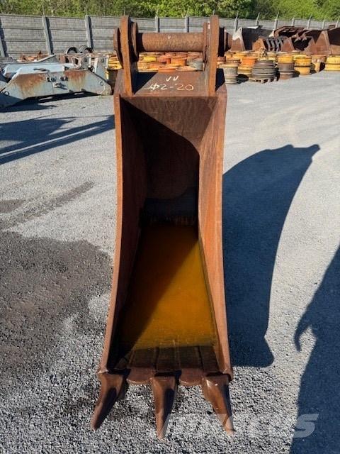 CAT 323 USED BUCKET Graafarmen