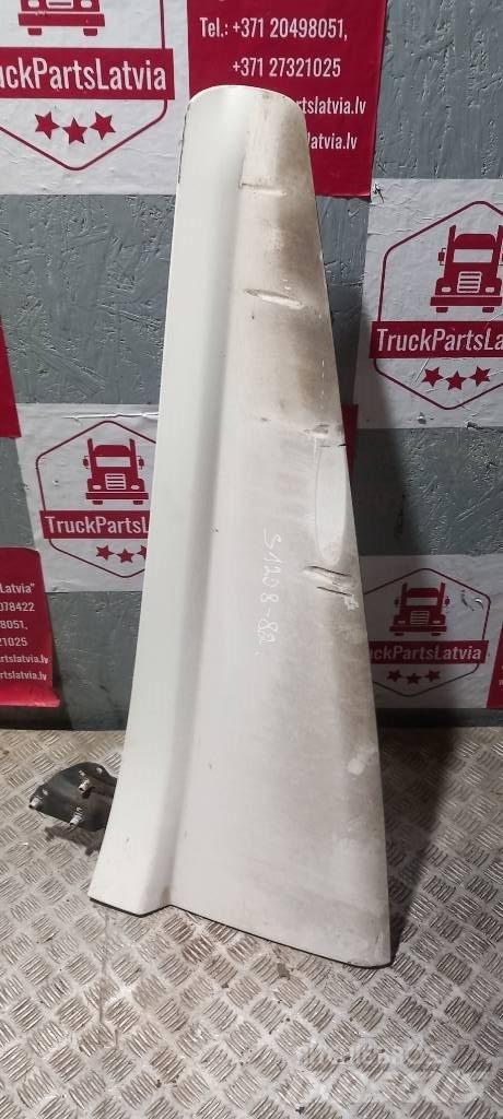 Scania 94 D.   1348513 Cabine en interieur