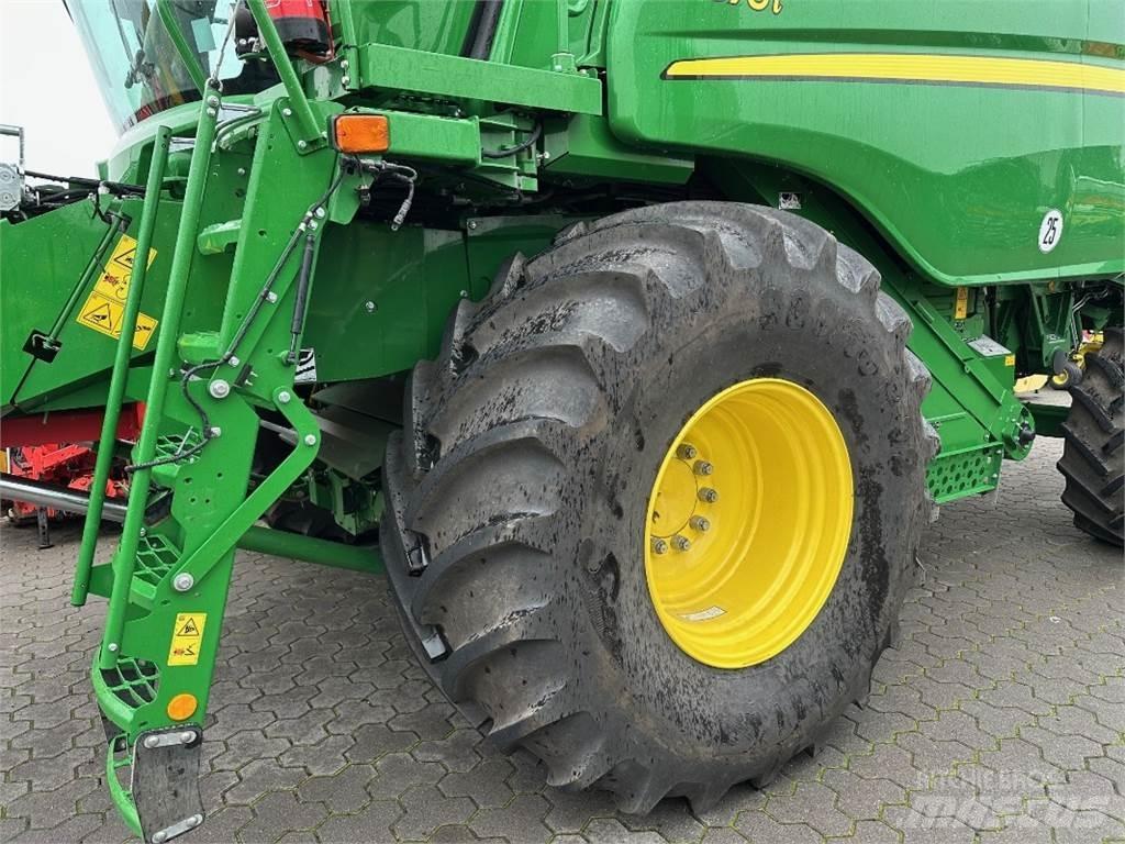 John Deere T 670 i Maaidorsmachines