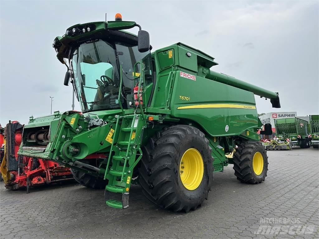John Deere T 670 i Maaidorsmachines
