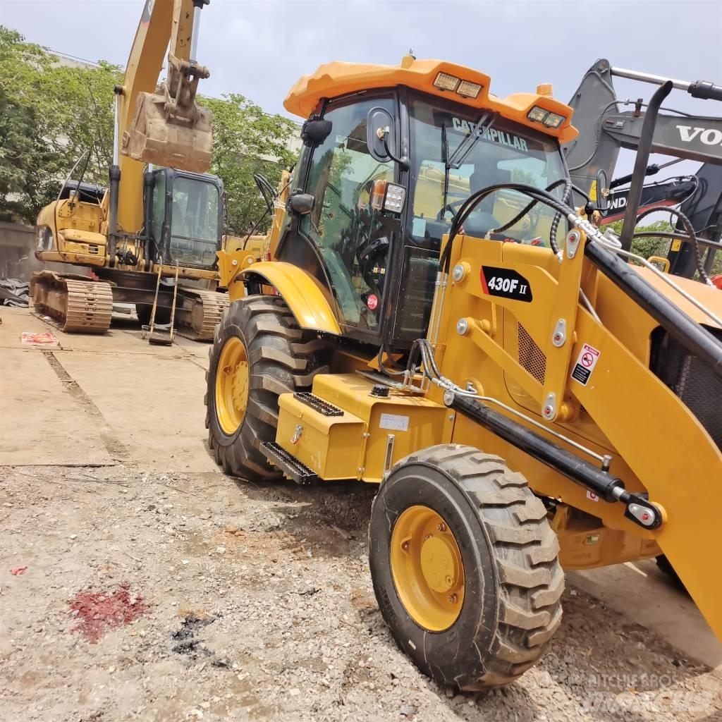 CAT 430 F 100% New Graaf-laadcombinaties