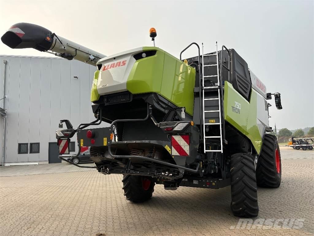 CLAAS TRION 750 Maaidorsmachines