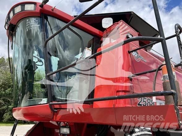 Case IH 2588 Maaidorsmachines
