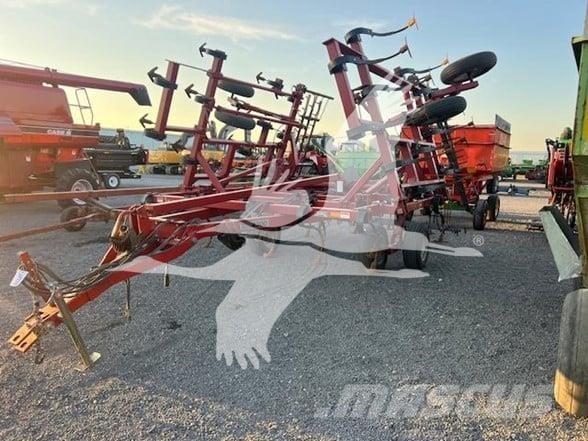 Case IH 4300 Cultivatoren