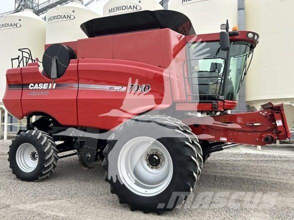 Case IH 7010 Maaidorsmachines