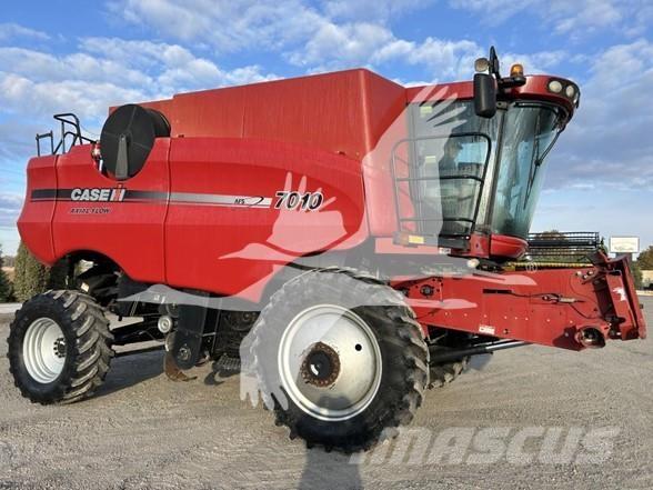 Case IH 7010 Maaidorsmachines