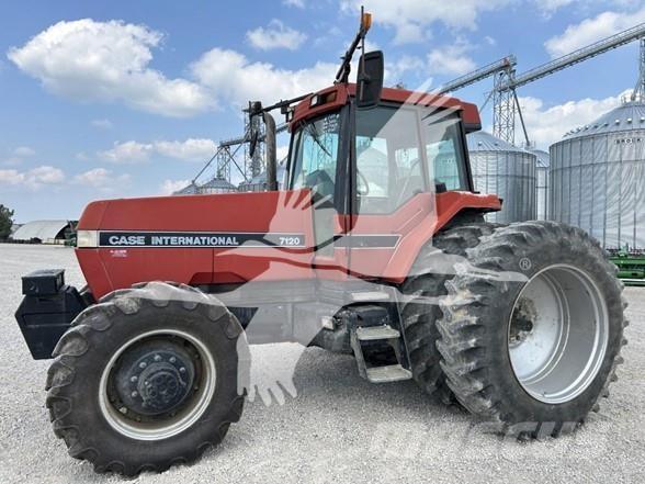 Case IH 7120 Tractoren