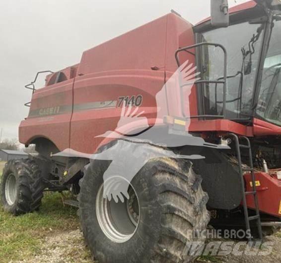Case IH 7140 Maaidorsmachines