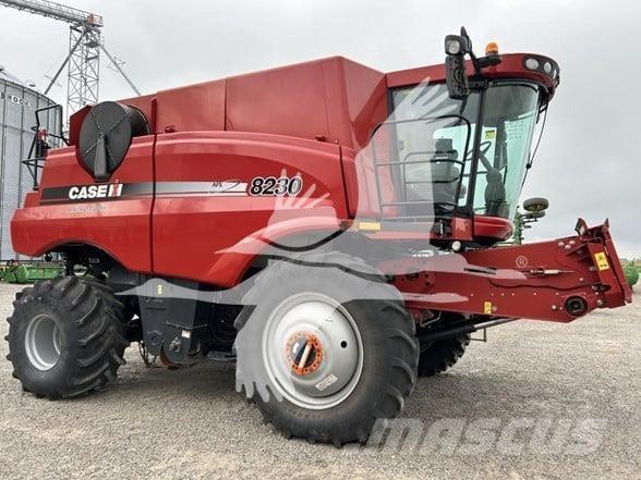 Case IH 8230 Maaidorsmachines