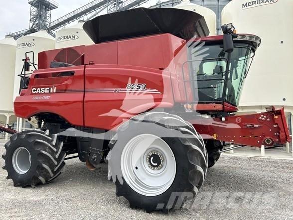 Case IH 8250 Maaidorsmachines