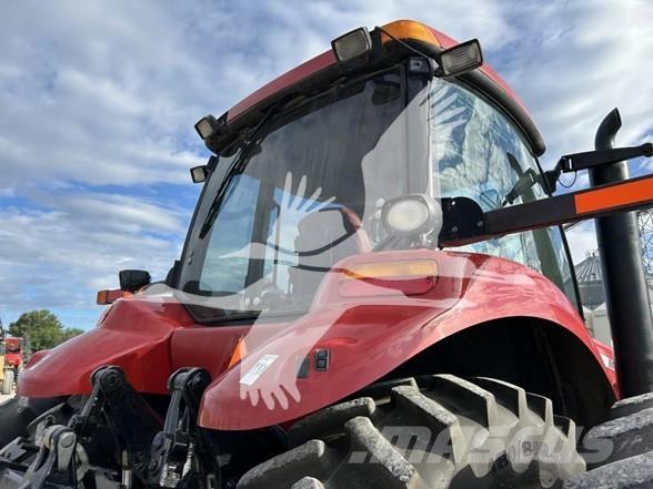 Case IH MX305 Tractoren
