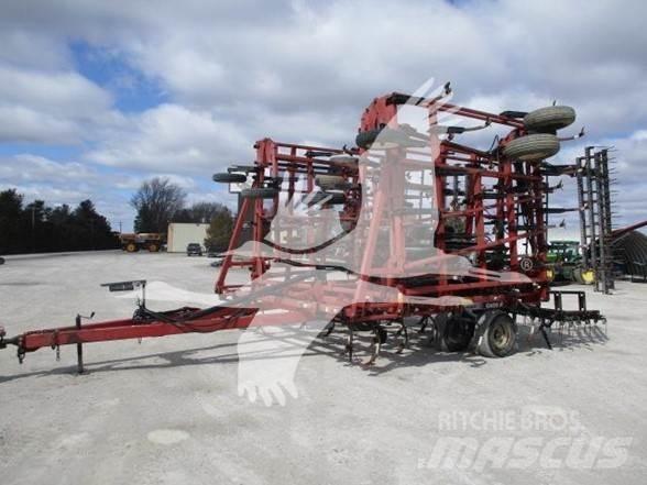 Case IH TM14 Cultivatoren