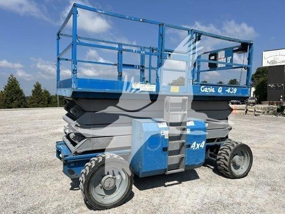 Genie GS4390RT Schaarhoogwerkers