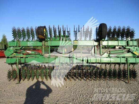 John Deere 400 Overige grondbewerkingsmachines en accessoires