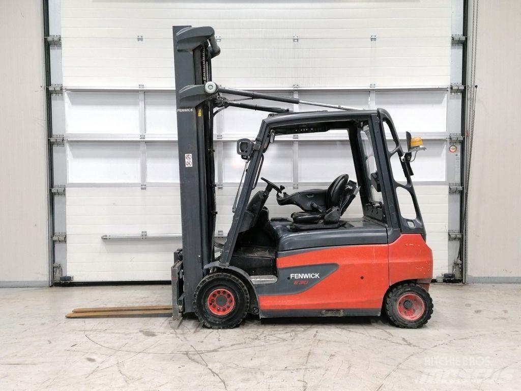 Linde E30L-01 Elektrische heftrucks