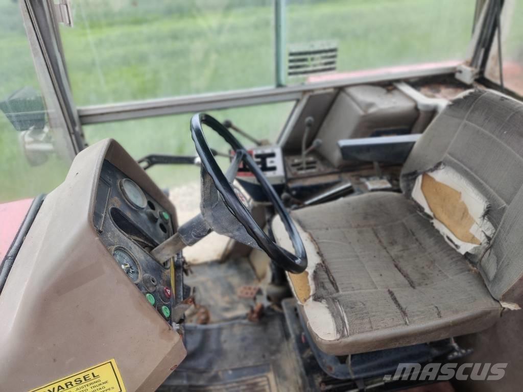 Massey Ferguson 2640 Tractoren