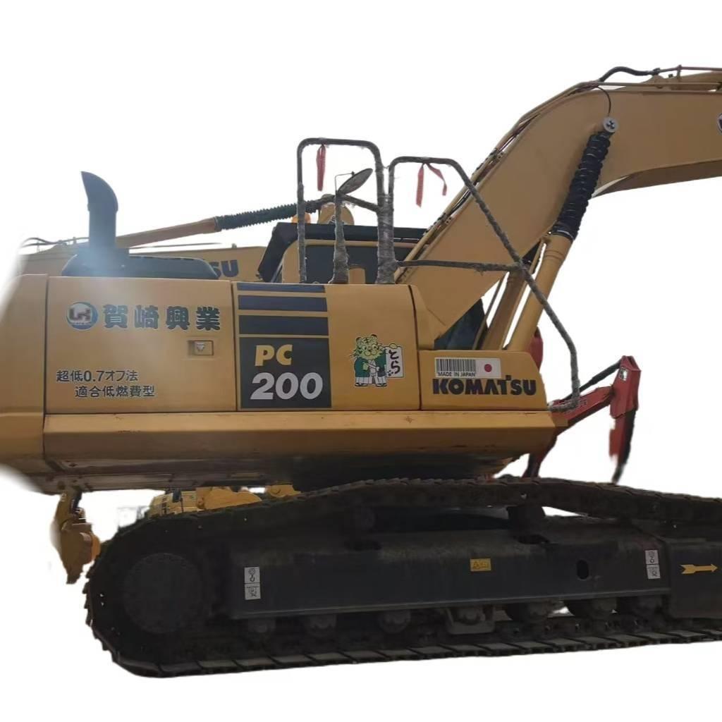 Komatsu PC 200-8 Rupsgraafmachines
