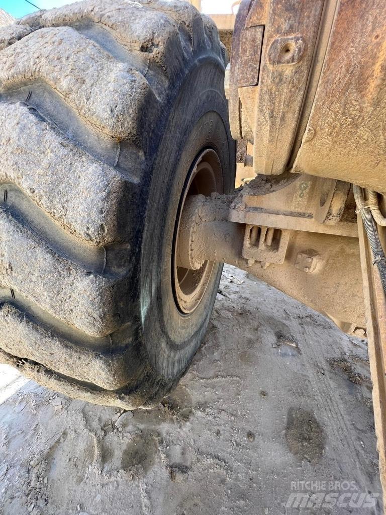 CAT 988 G Wielladers