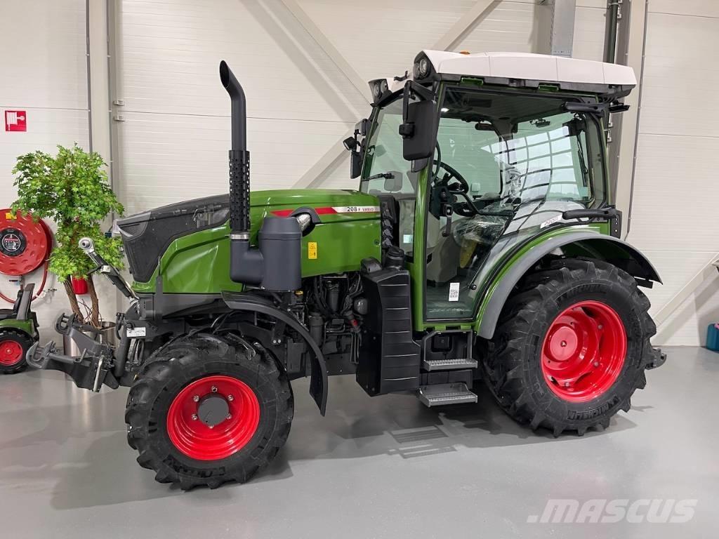 Fendt 208 F Vario Tractoren