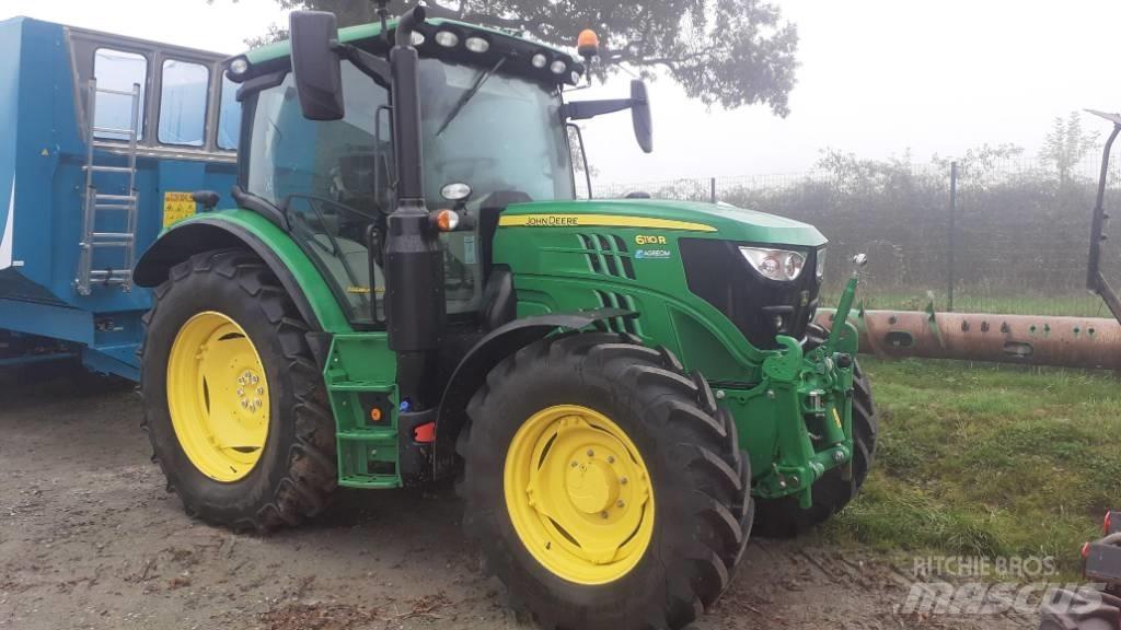 John Deere 6110 R Tractoren