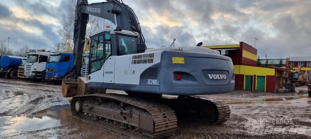 Volvo EC 240 C L Rupsgraafmachines